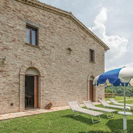 Two-bedroom In Urbino -pu-
